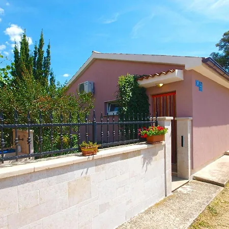 Fuer 4 Personen Ca 40 Qm In Vodnjan, Istrien Istrische Riviera *